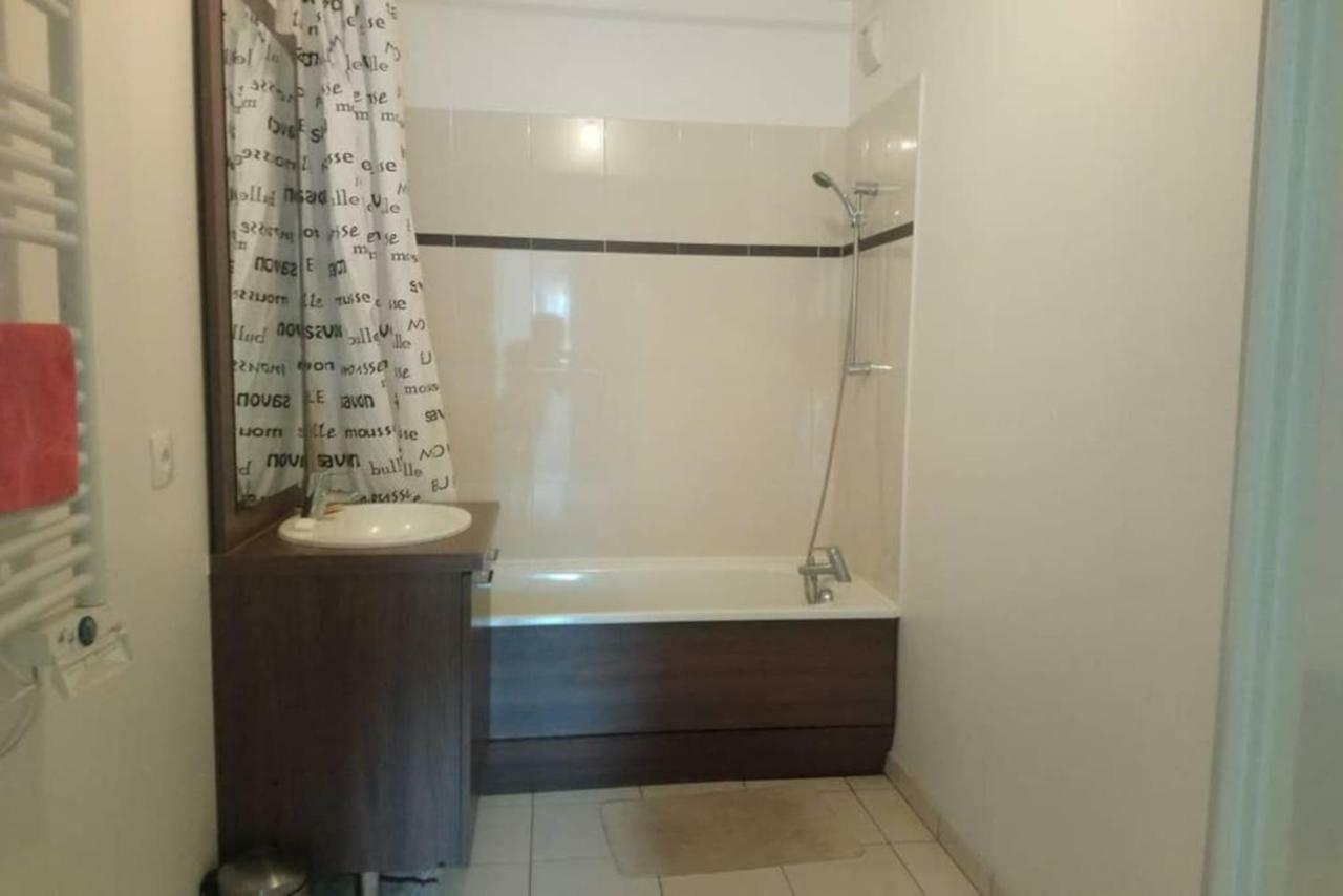 Boissy Gare Rer A Appartement 1 A 3 Chambres Au Choix ภายนอก รูปภาพ